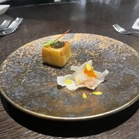 DINING & BAR TABLE 9 TOKYO - 