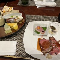ロビーラウンジ 「マーブルラウンジ」 ヒルトン東京 - 