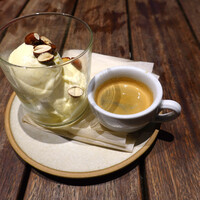 ピッツェリア&トラットリア ゴンゾ 目黒店 - アッフォガート