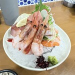 天ぷらとレモンサワーぱちぱち屋 - お刺し身3種盛り合わせ