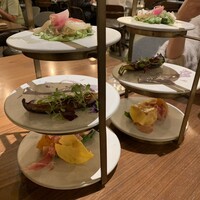 ERUTAN RESTAURANT BAR - 