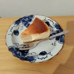 カフェマモドリ - チーズケーキ(トッピングなし)