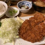 とんかつ割烹 やすいみ～と - 