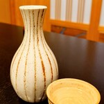 海鮮割烹 朝日 - 熱燗（開春）