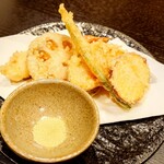海鮮割烹 朝日 - 野菜の揚物