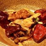 乃木坂 結 - 短角牛の唐辛子炒め