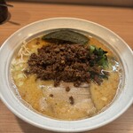 旋 - 期間限定　チーズ担々麺