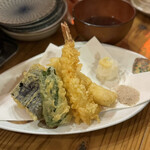 大衆劇場 足立屋 - 