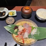 すしダイニング - 