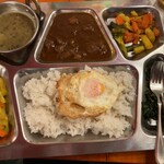 レッサムフィリリ - 