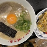 佐賀ラーメン 喰道楽 鳥栖店 - 