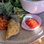 ベジバル チバットリア - 鶏ハムの…＆カレー風味のポテサラ♡