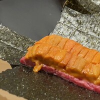 銀座 ちかみつ 並木通り - 雲丹2列の厳選和牛の雲丹ユッケドッグ