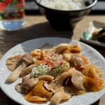 親ゆづりの味 - きのこ皿　630円