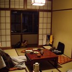 みなとや旅館 - ひなびた風情の客間の様子