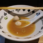 NIBOSHI MANIA - 銀鱗真鯛鮮魚煮干蕎麦のスープ