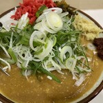 麺処 盛盛 - こんなカレーライス　他にはないよね！