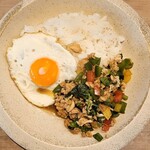 FARMERS CRAFT MARKET - ガパオライス