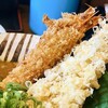 みくりやうどん - え〜有頭海老フライと海老天ぷらのコラボ！