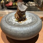 八重洲 steak & seafood 鉄板焼き 一心 - A5黒毛和牛ハンバーグ　トリュフがけ