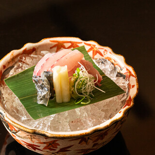 夏は鯉、冬は河豚に鮟鱇、穴子と霞ヶ浦の恩恵に預かって