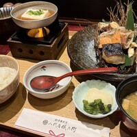 銀座米料亭 八代目儀兵衛 - 