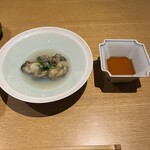 酒屋 彌三郎 - 能登ガキの昆布焼