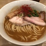 人力俥 - 3年ぶりの海老そば880円税込海老の香りがして海老パンチがクセになります。