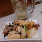 呑み処 蜂の巣 - 豚肉と厚揚げのニラ味噌炒め（390円）