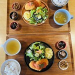 ジョーナイ スクエア カフェ - 上-ご飯大盛り＋50円   下- 普通盛り