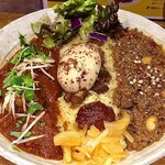 SPICY CURRY 魯珈 - 