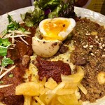 SPICY CURRY 魯珈 - 