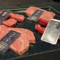 牛の達人 GINZA - 鹿児島黒牛特選盛り合わせ4種
                    （ササバラ、ヘッドバラ、肩芯、ミスジ）