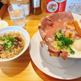 口コミ一覧 : ラム白湯専門店 羊羊羊 - 関大前/ラーメン [食べログ]