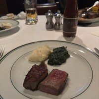 ウルフギャング・ステーキハウス 丸の内店 - 