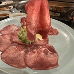 焼肉 タン革命 - 