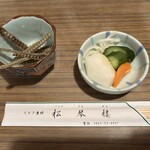 うなぎ 松琴楼 - 骨せんべい＋お新香