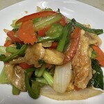 Stir-Fried Komatsuna with Red Snapper