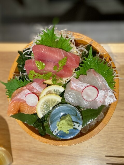 Higashi Mikuni Seafood Shokudo Ouesuto photo 2