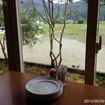 イル・ターボロ - めちゃ旨！2014.6.9(月)14時25分 トマトソース系ロースハムとモッツァレラチーズのピッツァランチ1080円 (^_^)v