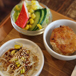 Sunny Day Dumpling - 宇都宮ハレノヒ餃子定食