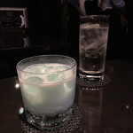 バー ジュネス - 