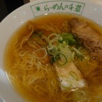 千草 - ラーメン 800円