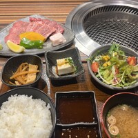 近江牛専門店 万葉 まえだ亭 - 