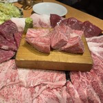 肉酒場 - 