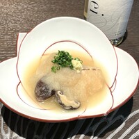 ケンゾーエステイトワイナリー 六本木ヒルズ店 - 寒ぶりと椎茸のみぞれ煮