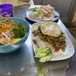 バンコク食堂バードマン - 