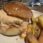 HYOE'S BURGERS + FRIES - 