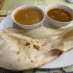 NAINA - シーフードカレーと日替わりカレー〔ひよこ豆〕激辛、ナンのランチセット950円