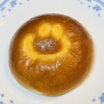 ブーランジェリー　ラ・テール - しあわせを呼ぶクリームパン